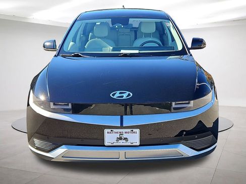 Used 2022 Hyundai Ioniq 5 SEL image 2