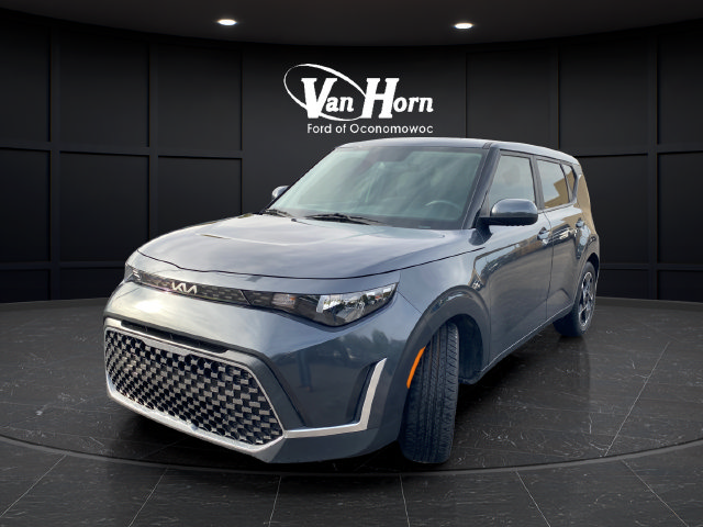 Used 2023 Kia Soul EX FWD image 3