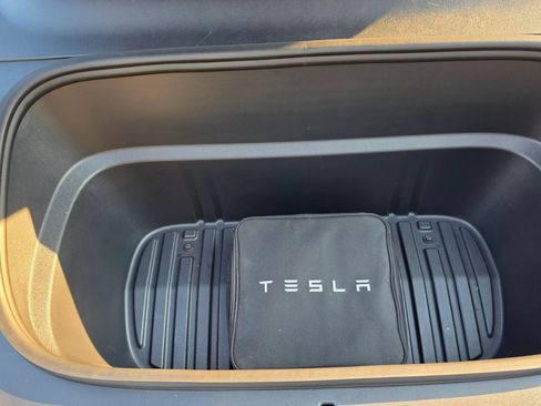 Used 2026 Tesla Model Y AWD image 20