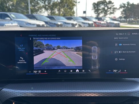 Used 2025 BMW M2 w/ Lighting Package RWD image 26