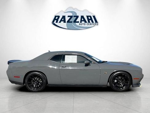 Used 2019 Dodge Challenger R/T Scat Pack w/ 1320 Drag Pack RWD image 2