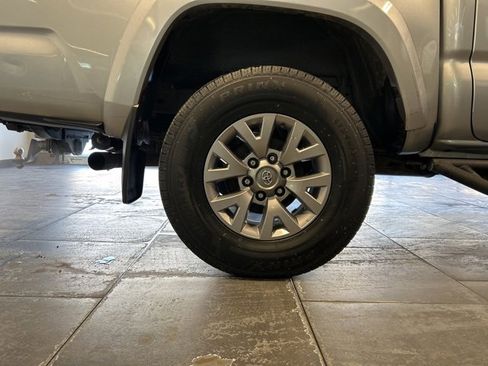 Used 2019 Toyota Tacoma SR5 image 35