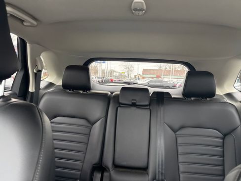 Used 2024 Ford Edge SEL w/ Convenience Package image 43