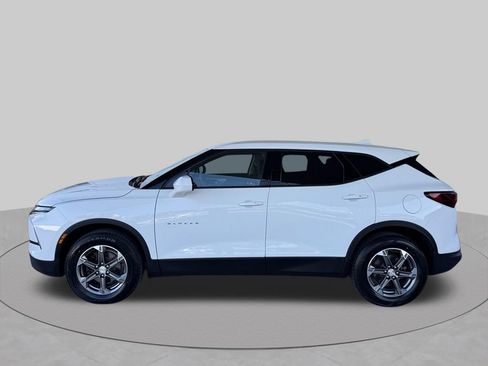 Used 2023 Chevrolet Blazer LT FWD image 6