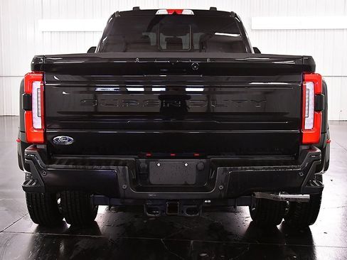 Used 2025 Ford F350 Platinum image 6