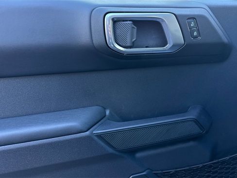 New 2025 Ford Bronco Outer Banks w/ Sasquatch Package image 8