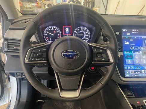 Certified 2025 Subaru Outback Premium AWD/4WD image 14