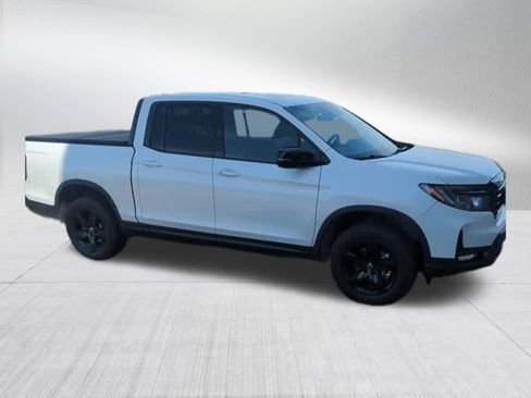 Used 2023 Honda Ridgeline Black Edition image 3