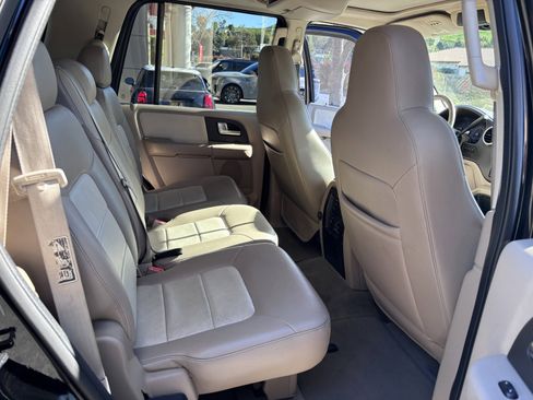 Used 2004 Ford Expedition Eddie Bauer image 16
