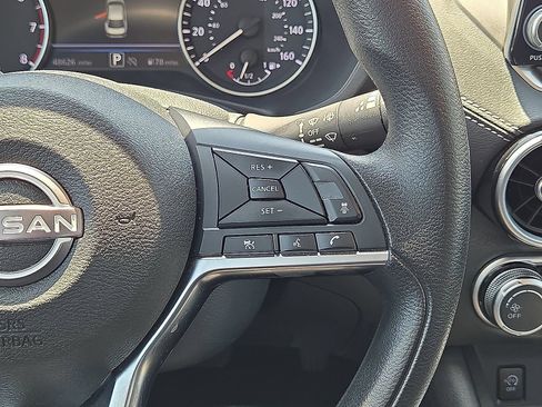 Used 2024 Nissan Sentra SV FWD image 20