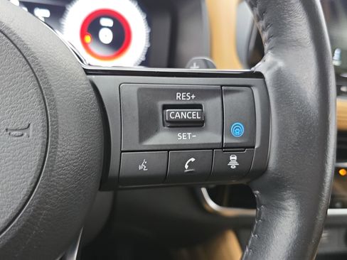 Certified 2023 Nissan Rogue Platinum w/ Platinum Premium Package AWD/4WD image 18