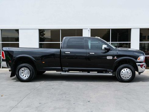 Used 2016 RAM 3500 Laramie Longhorn w/ Convenience Group AWD/4WD image 7