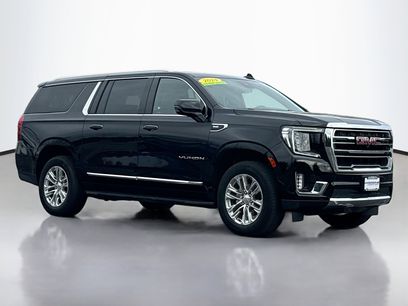 Used 2024 GMC Yukon XL SLT w/ SLT Luxury Package