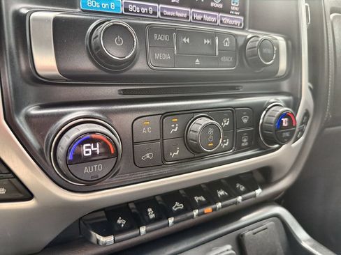 Used 2018 GMC Sierra 1500 SLT AWD/4WD image 16