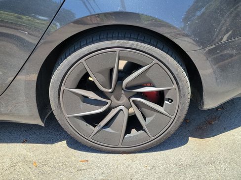 Used 2025 Tesla Model 3 Performance AWD/4WD image 5