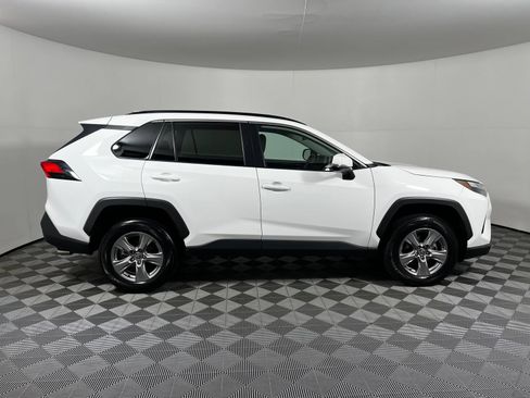 Certified 2024 Toyota RAV4 XLE FWD image 4
