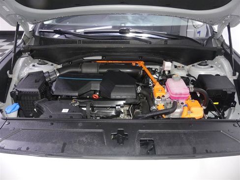 Used 2022 Hyundai Santa Fe Limited AWD/4WD image 12