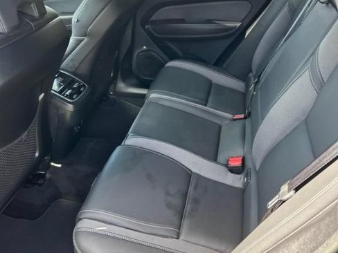 Used 2023 Volvo XC60 B5 Ultimate FWD image 6