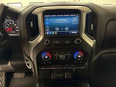 Used 2022 Chevrolet Silverado 1500 RST AWD/4WD image 20