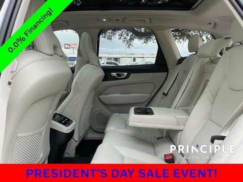 New 2026 Volvo XC60 B5 Ultra w/ Protection Package Premier image 28