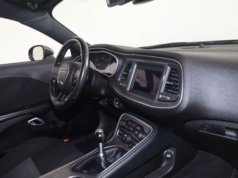 Used 2022 Dodge Challenger R/T w/ Blacktop Package RWD image 41