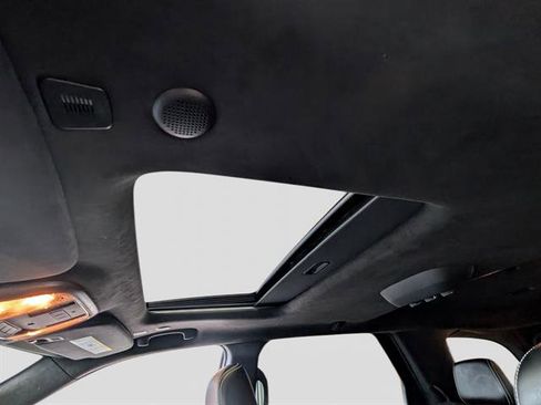 Used 2024 Dodge Durango SRT image 29