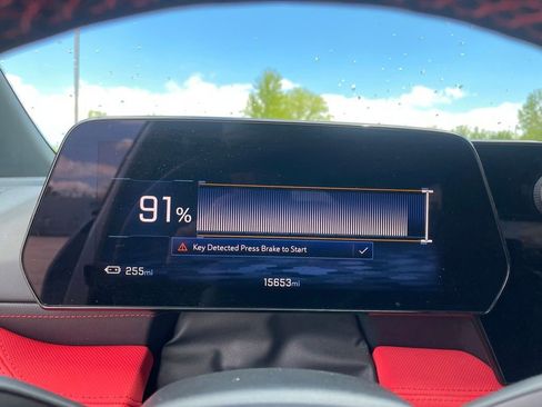 Used 2024 Chevrolet Blazer EV RS AWD/4WD image 9