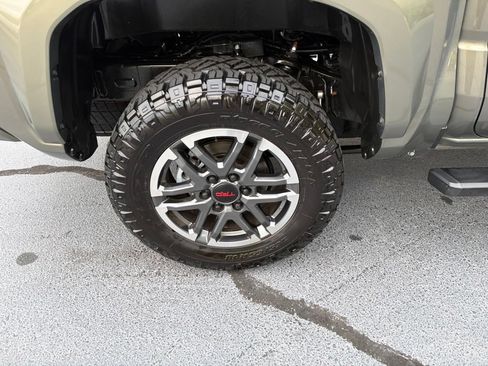 Used 2025 Toyota Tacoma TRD Sport RWD image 22