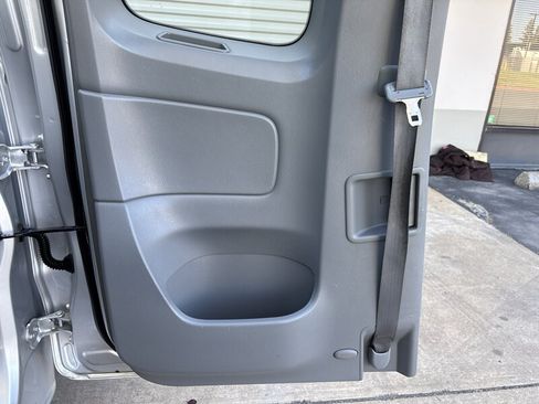 Used 2012 Toyota Tacoma 2WD Access Cab image 32