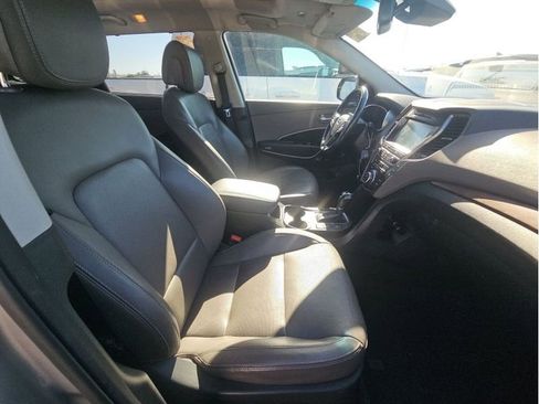 Used 2018 Hyundai Santa Fe Limited AWD/4WD image 18