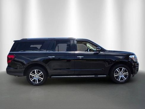 Used 2024 Ford Expedition Max Limited AWD/4WD image 6