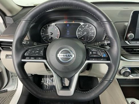 Used 2021 Nissan Altima 2.5 Platinum image 17