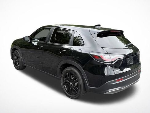 Used 2026 Honda HR-V Sport image 2