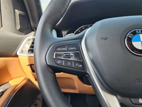 Used 2022 BMW 330i xDrive Sedan w/ Premium Package image 24