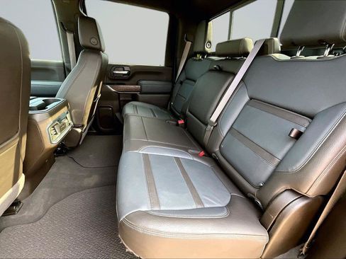 Used 2022 GMC Sierra 2500 Denali AWD/4WD image 28