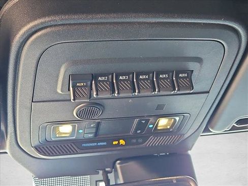 Used 2021 Ford Bronco Badlands image 20