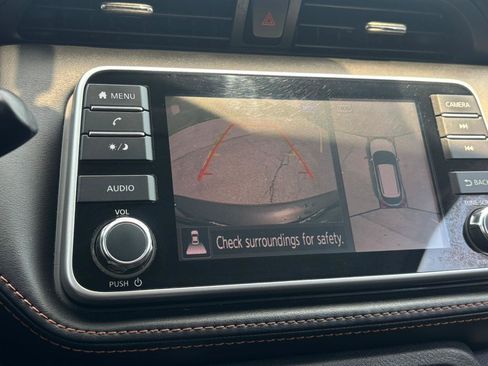 Used 2019 Nissan Kicks SR FWD image 24