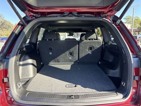 New 2025 Jeep Grand Cherokee Laredo X image 28