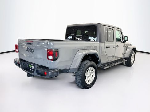 Used 2022 Jeep Gladiator Sport AWD/4WD image 9