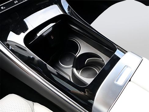 Certified 2025 Mercedes-Benz GLC 300 GLC 300 image 26