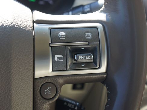 Used 2018 Lexus GX 460 Premium image 12