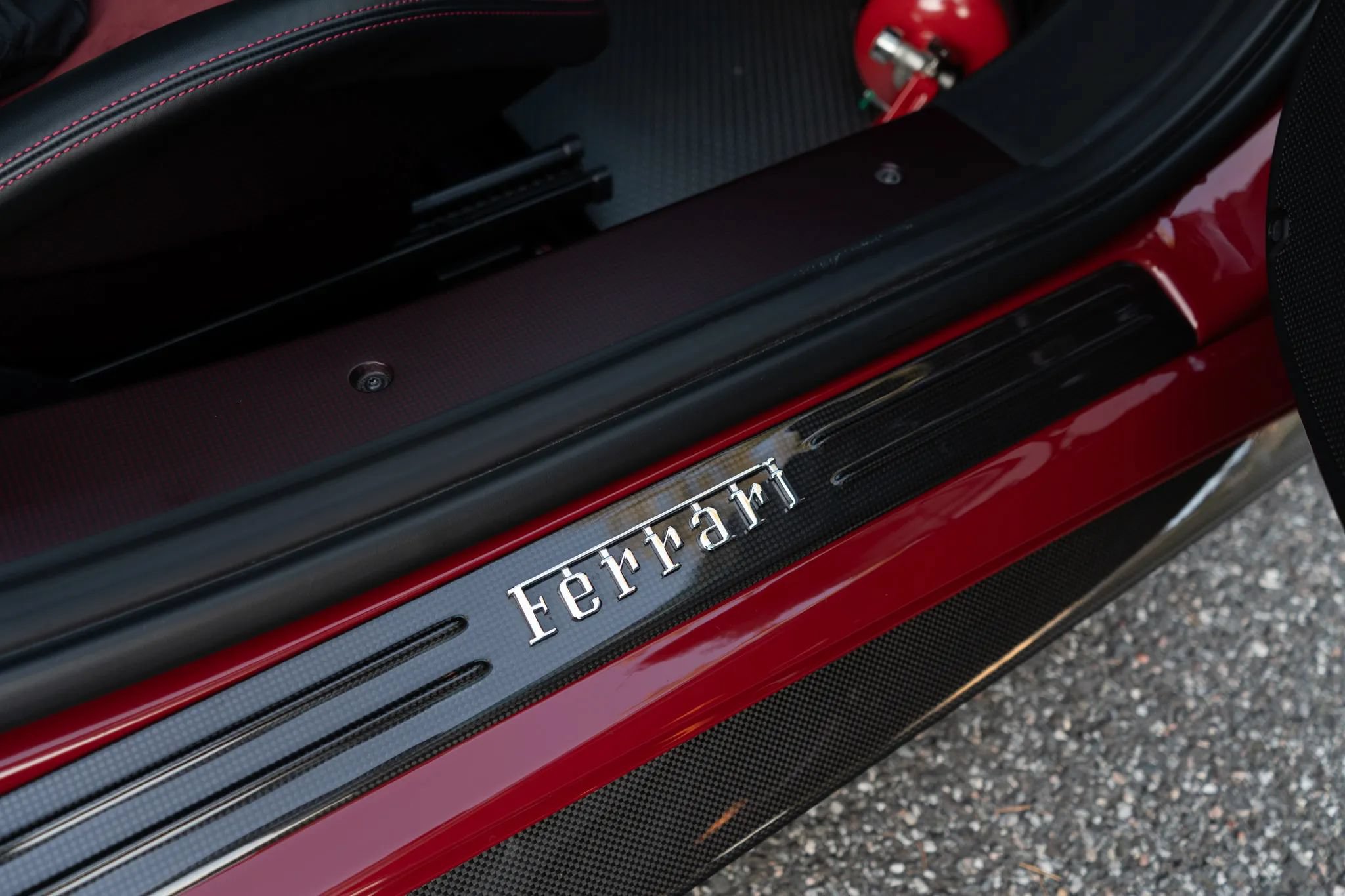 Used 2020 Ferrari 488 Pista Coupe RWD image 37