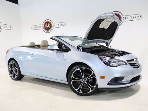 Used 2018 Buick Cascada Premium FWD image 31
