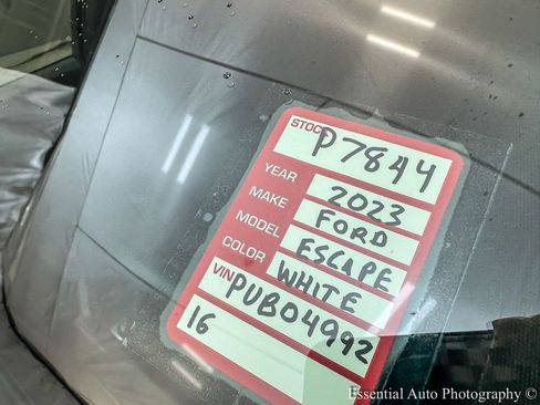 Used 2023 Ford Escape ST-Line w/ Tech Pack #1 image 29