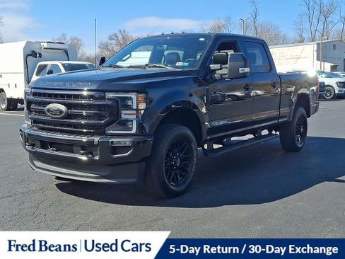 Certified 2022 Ford F350 Lariat w/ Black Appearance Package image 5