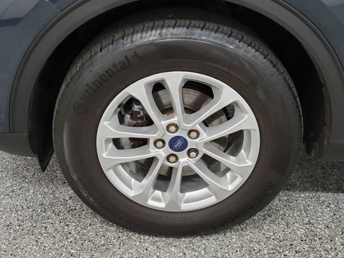 Used 2022 Ford Escape SE w/ Cold Weather Package image 8