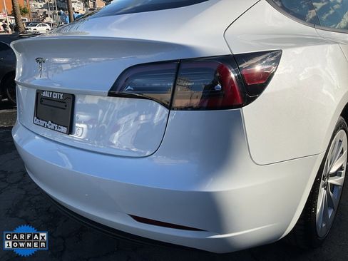 Used 2023 Tesla Model 3 Standard Range image 81