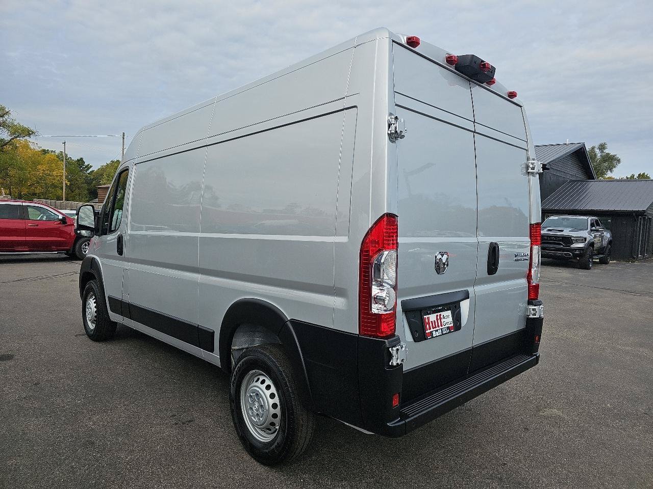 Used 2026 RAM ProMaster 1500 w/ Safety Group FWD image 5