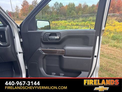 Certified 2022 Chevrolet Silverado 1500 RST image 26