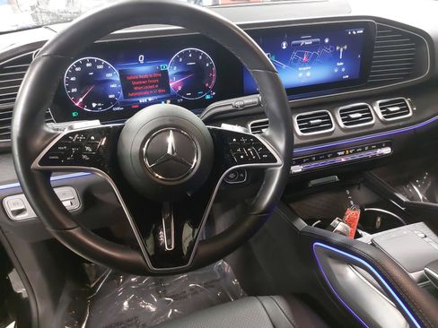 Used 2024 Mercedes-Benz GLE 350 4MATIC image 18